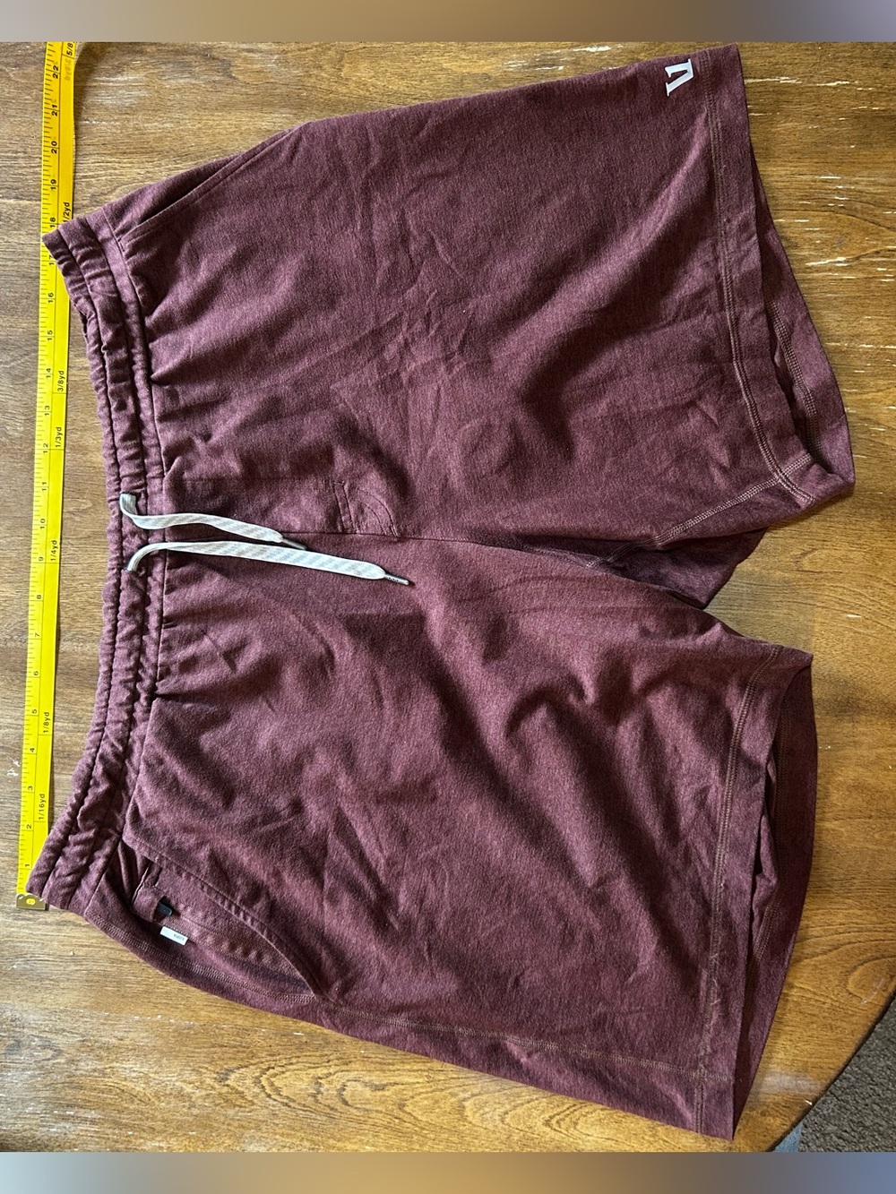 Vuori Ponto XL Maroon Shorts Softest Athletic Shorts Around Great Condition